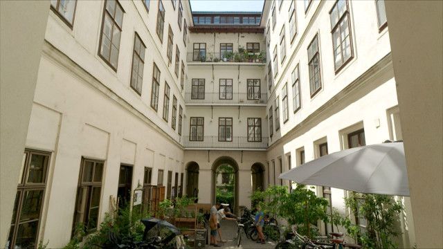 Erlebnis Österreich: Wiens belebte Innenhöfe