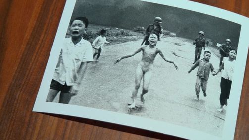Bilder, die Geschichte schrieben Bilder, die Geschichte schrieben Folge 1: Universum History: Vietnam - Ein Foto und der Krieg (1/8)
