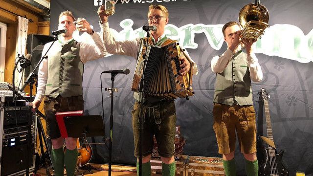 Das Leben ist schön: Im Rausch der Volksmusik