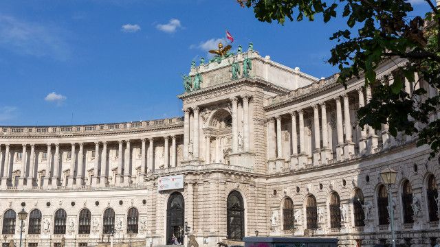 Die Wiener Hofburg – Der Prunk der Kaiser