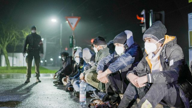 Brennpunkt Österreich: Alptraum Balkanroute - Nachts an der Grenze