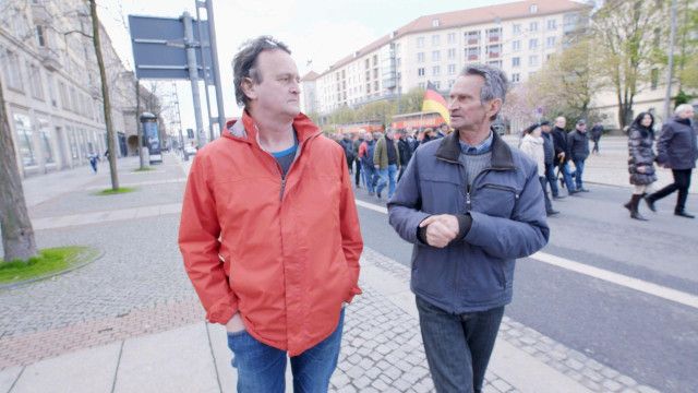 Dok 1: Glauben statt Wissen - Fake-News