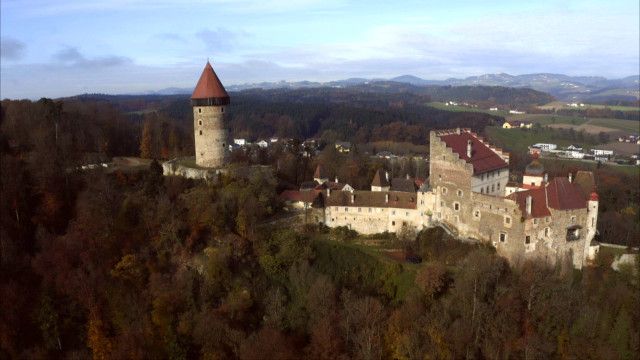 Herrschaftszeiten! - Johann-Philipps Schlossbesuche: Bei Familie Clam-Martinic auf Burg Clam
