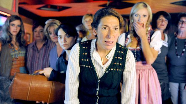 Vier Frauen und ein Todesfall (1/6): Aufgespritzt