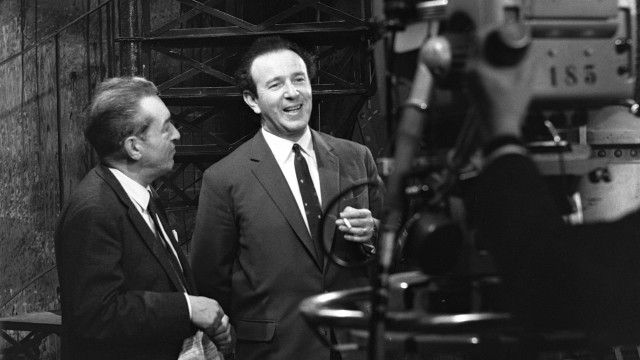 Wuchteln, Schmäh, Politsatire - Geschichte des österreichischen Kabaretts (3/5): 1961 - 1978