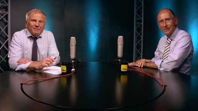Der Professor und der Wolf: Wie politisch ist Fußball?