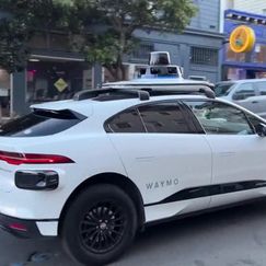 Robotaxi-Betreiber muss Fahrzeuge zurückrufen
