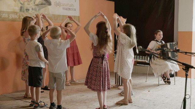 Sprachen der Berge: Vom "Fiata" bis zur "vošmašin" - so spricht das Burgenland