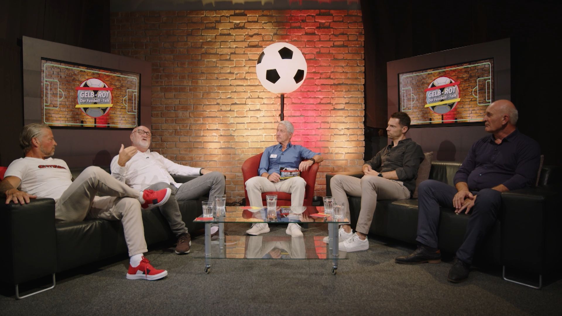 TV-Rechte & Fußball: Wer hat das Sagen?
