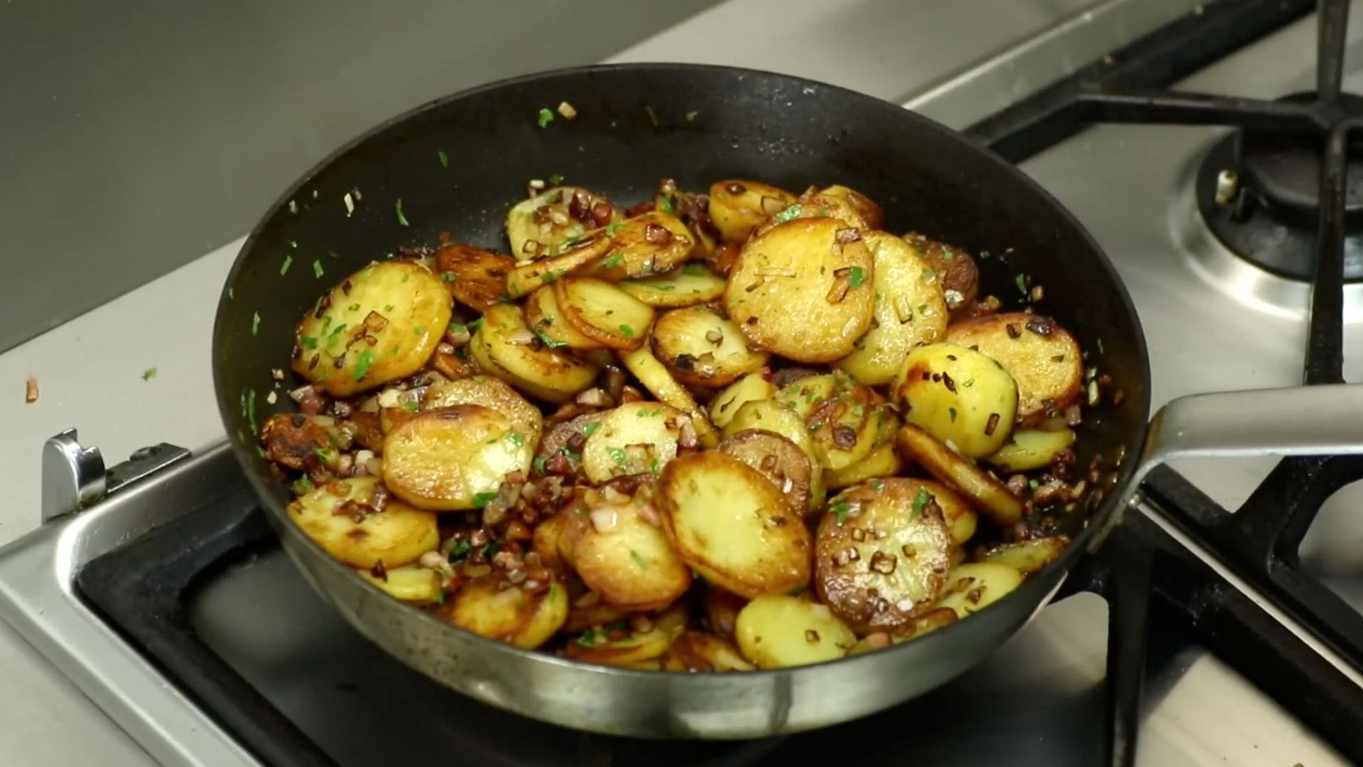 Die leckersten Bratkartoffeln der Welt - knusprig und lecker!