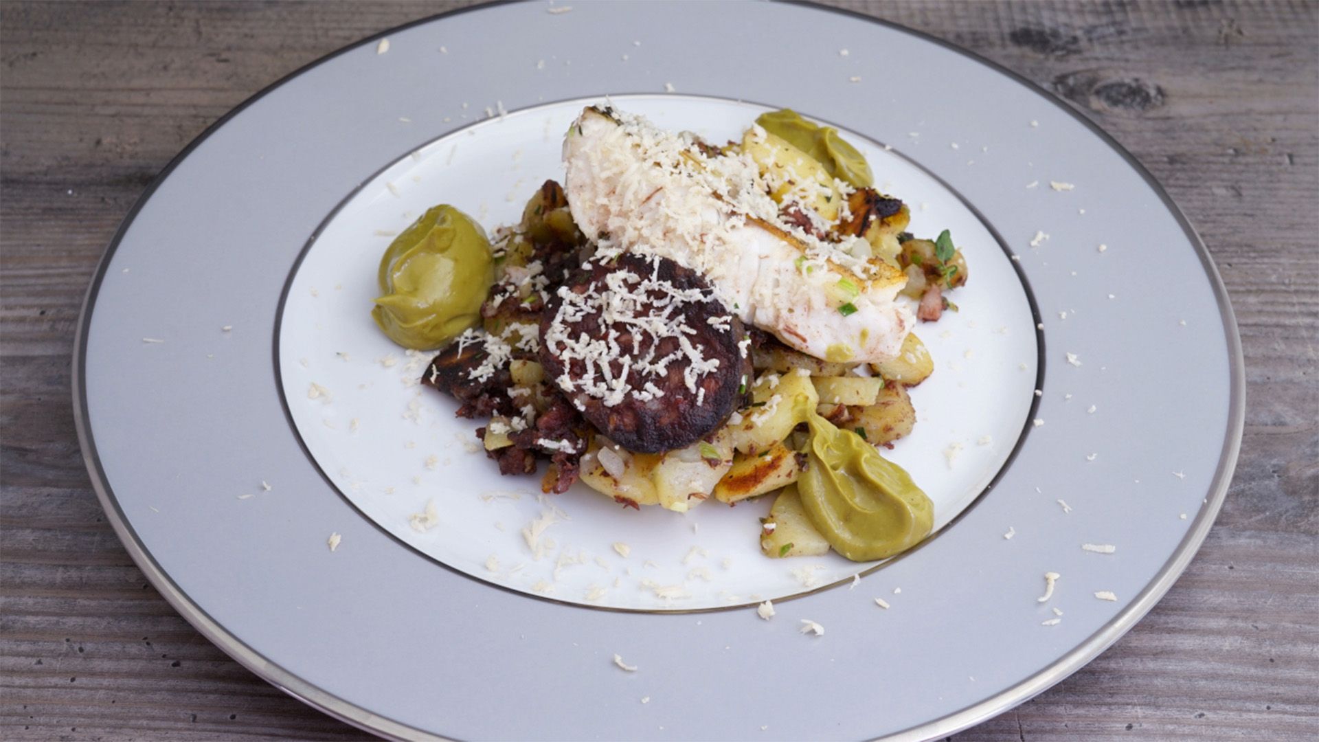 Zander-Blunz'n-Gröstl mit Kernölmayonnaise