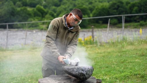 Faraway Village Faraway Village - Staffel 1 Folge 15: Selbstgemachte Nuss-Nougat-Creme