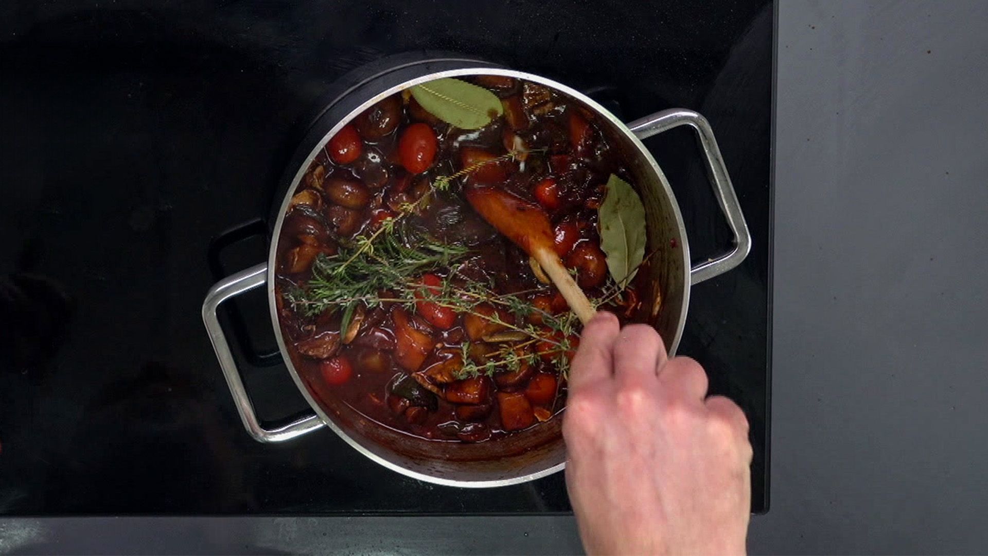 Vegane Bratensoße viel besser als Ihr denkt