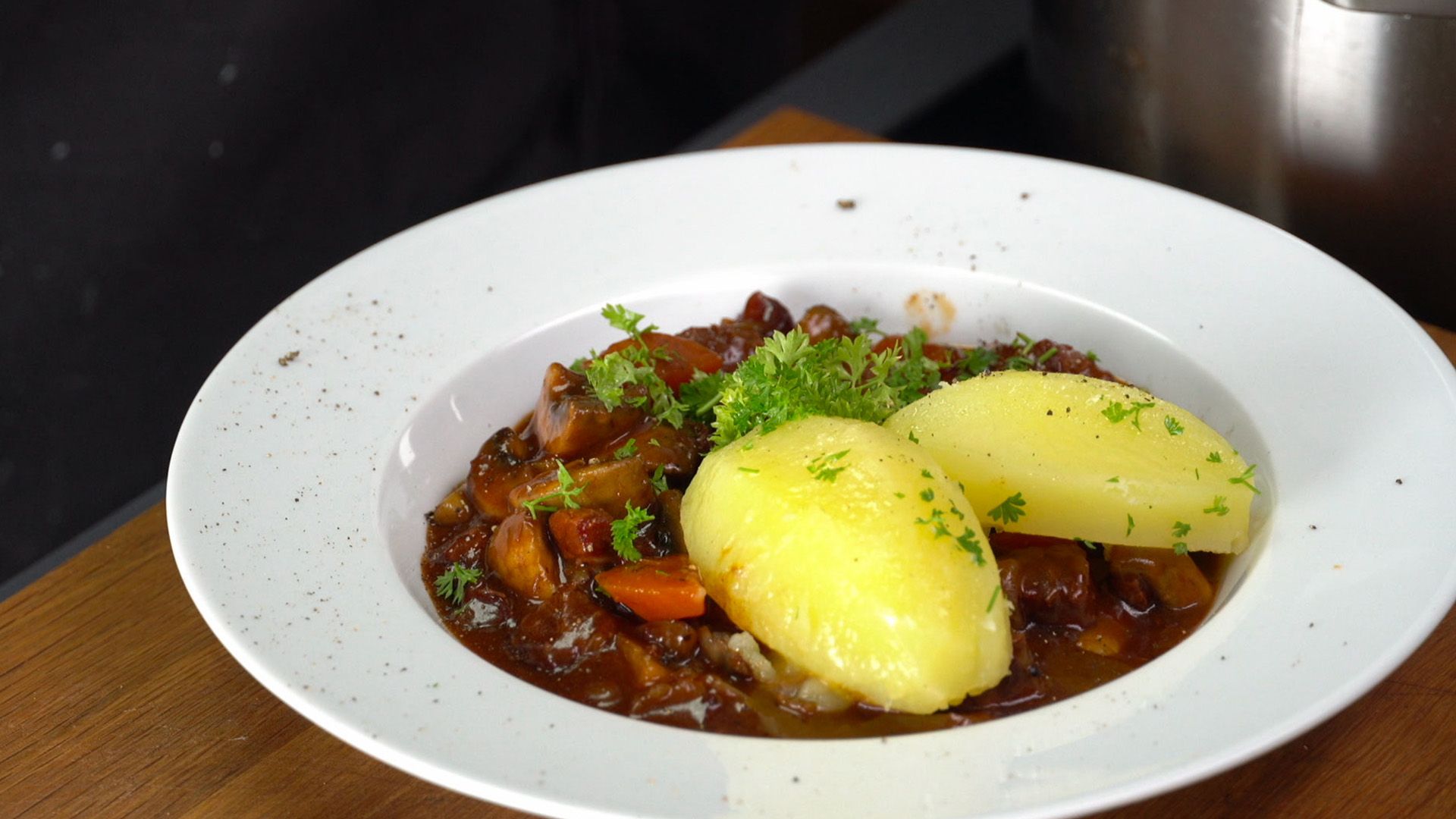 Boeuf Bourguignon, der französische Klassiker