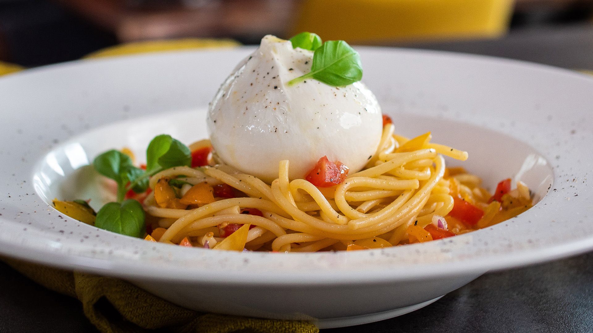 Schnelle Pasta Burrata für Genießer! (15-Min Rezept)