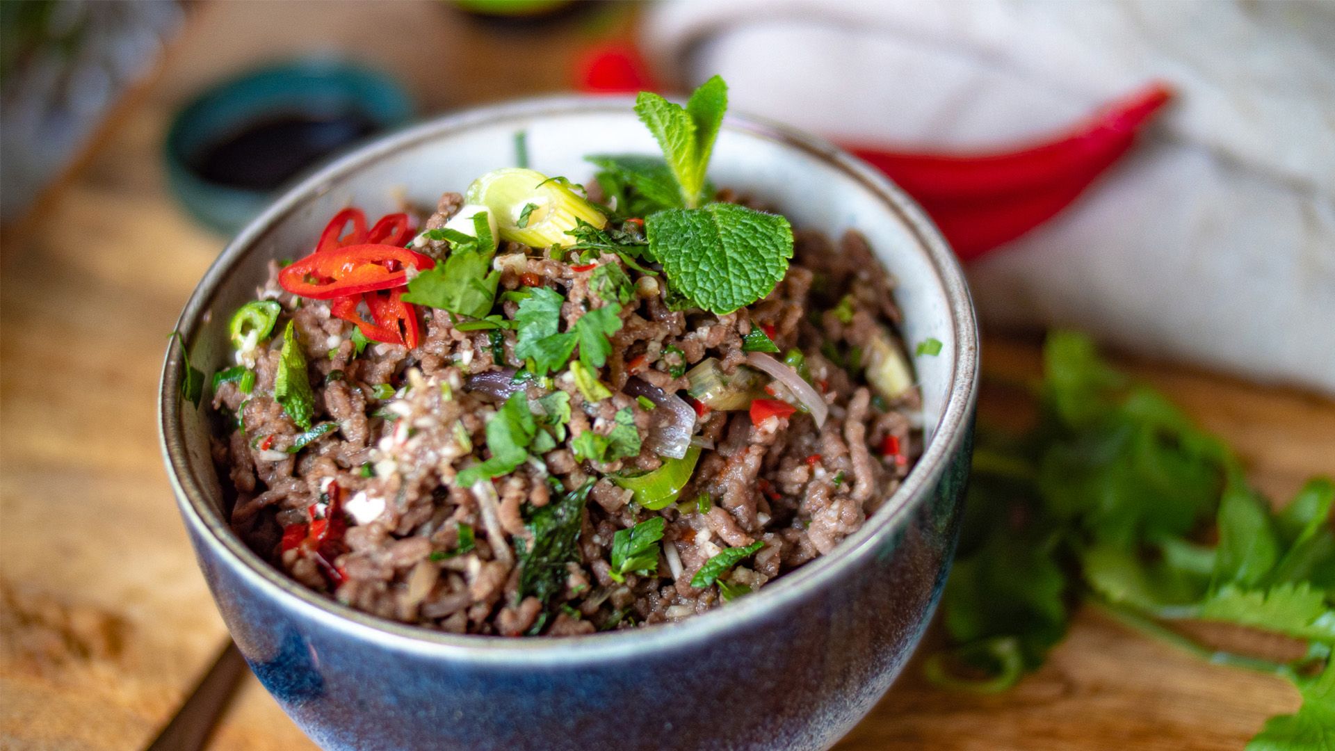 Thailändischer Hackfleischsalat