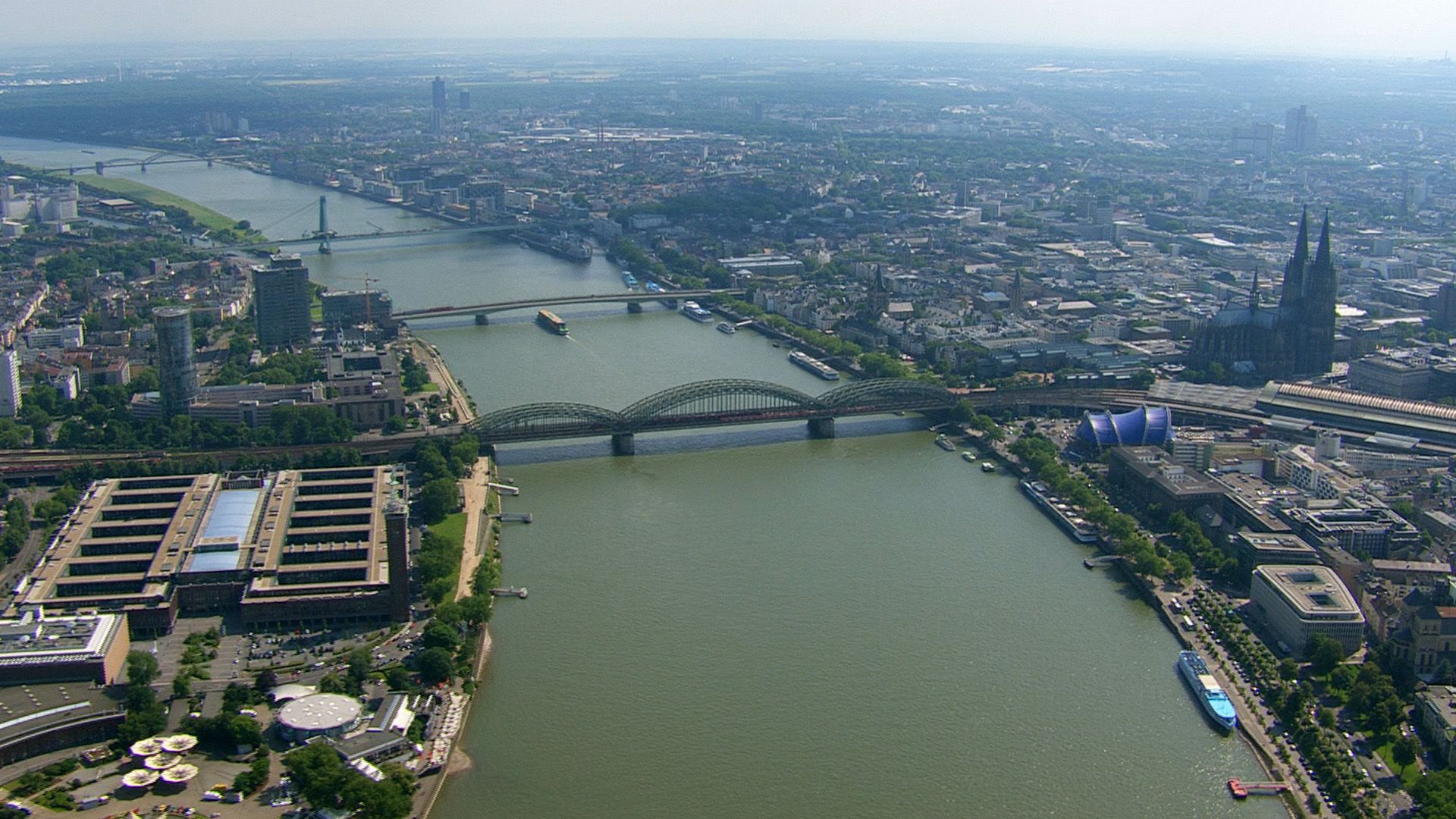 Der fleißige Rhein