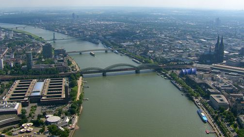 Der Rhein von oben Der Rhein von oben - Staffel 1 Folge 4: Der fleißige Rhein