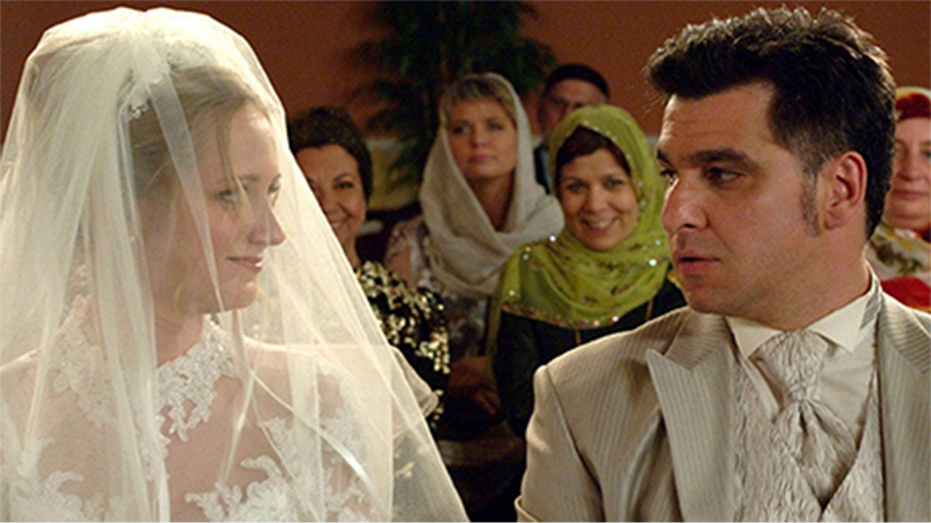 Paul und Mama heiraten Murat