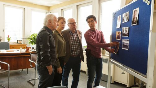 Rentnercops - Jeder Tag zählt Rentnercops - Jeder Tag zählt, Staffel 4 Folge 1: Fossi