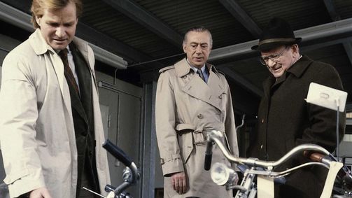 Derrick Derrick, Staffel 7 Folge 1: Eine Falle für Derrick