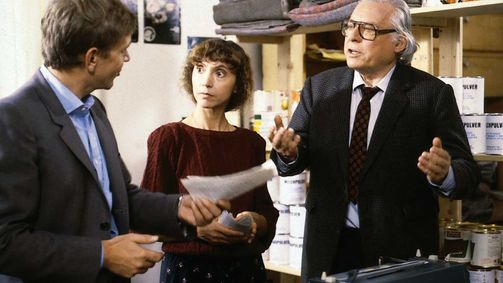 Derrick Derrick, Staffel 7 Folge 13: Die kleine Ahrens