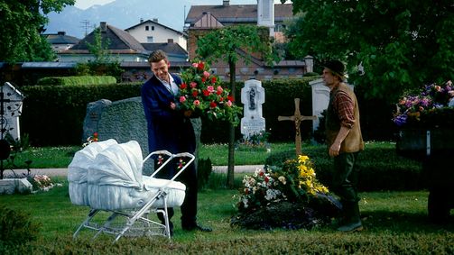 Frauenarzt Dr. Markus Merthin Frauenarzt Dr. Markus Merthin, Staffel 3 Folge 9: Schatten der Vergangenheit