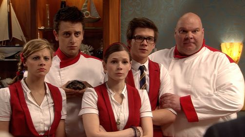 Hotel 13 Hotel 13 - Staffel 1 Folge 13: Der Liebesbaum