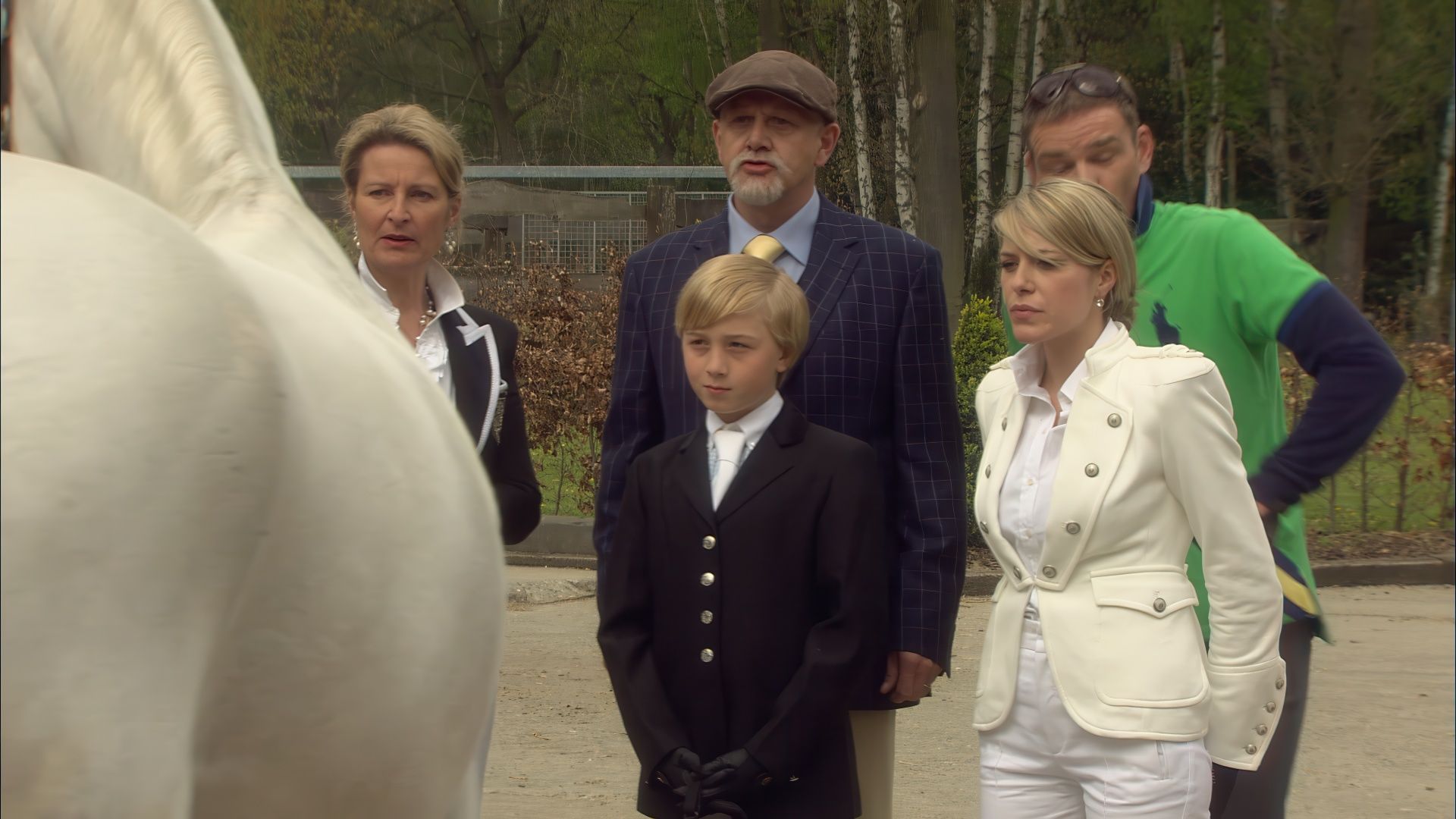 Warten auf Amika