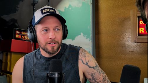 Dachboden Revue Dachboden Revue - Staffel 1 Folge 117: Das schmutzige Geschäft unter dem Mantel
