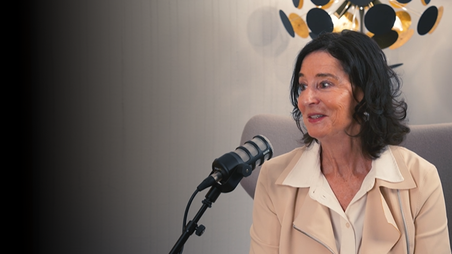 Darm-Hirn-Achse: Dr. Caroline Kunz über Darm & Psyche