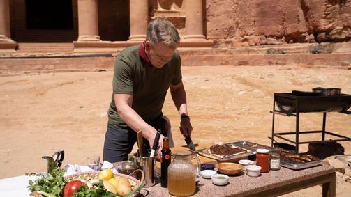 Gordon Ramsay - Kulinarische Abenteuer Gordon Ramsay - Kulinarische Abenteuer Folge 4: Jordaniens royales Mahl