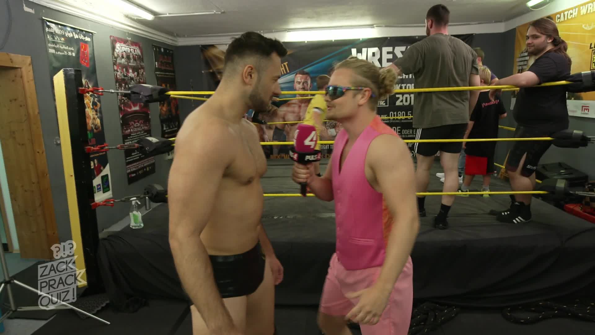 Staffel 1 Folge 12: Quizzen im Wrestling-Ring