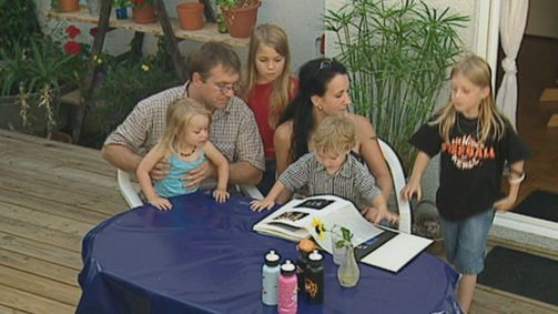 We are Family! So lebt Deutschland. We are Family! So lebt Deutschland. Folge 18: Gemischtes Doppel