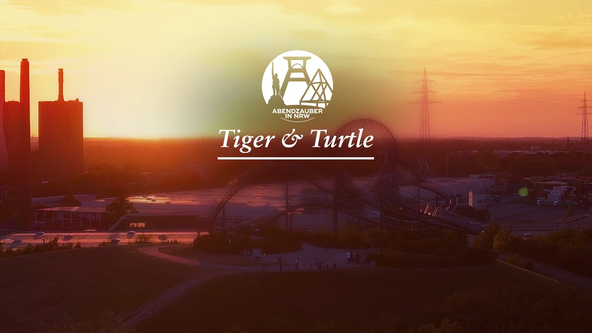 Tiger & Turtle im Abendlicht - In Duisburg verschmelzen Stahl und Horizont