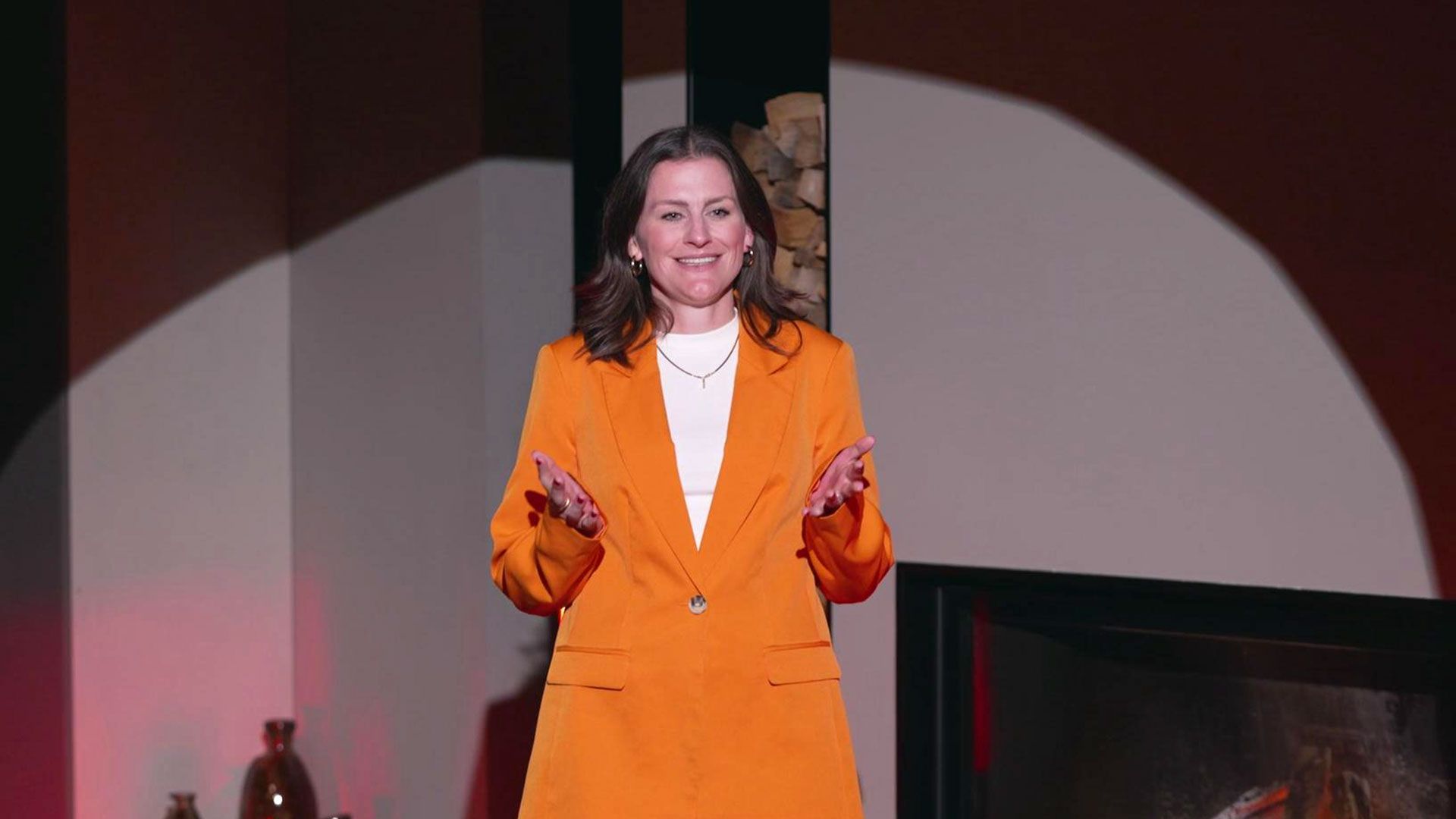PITCH Antonia