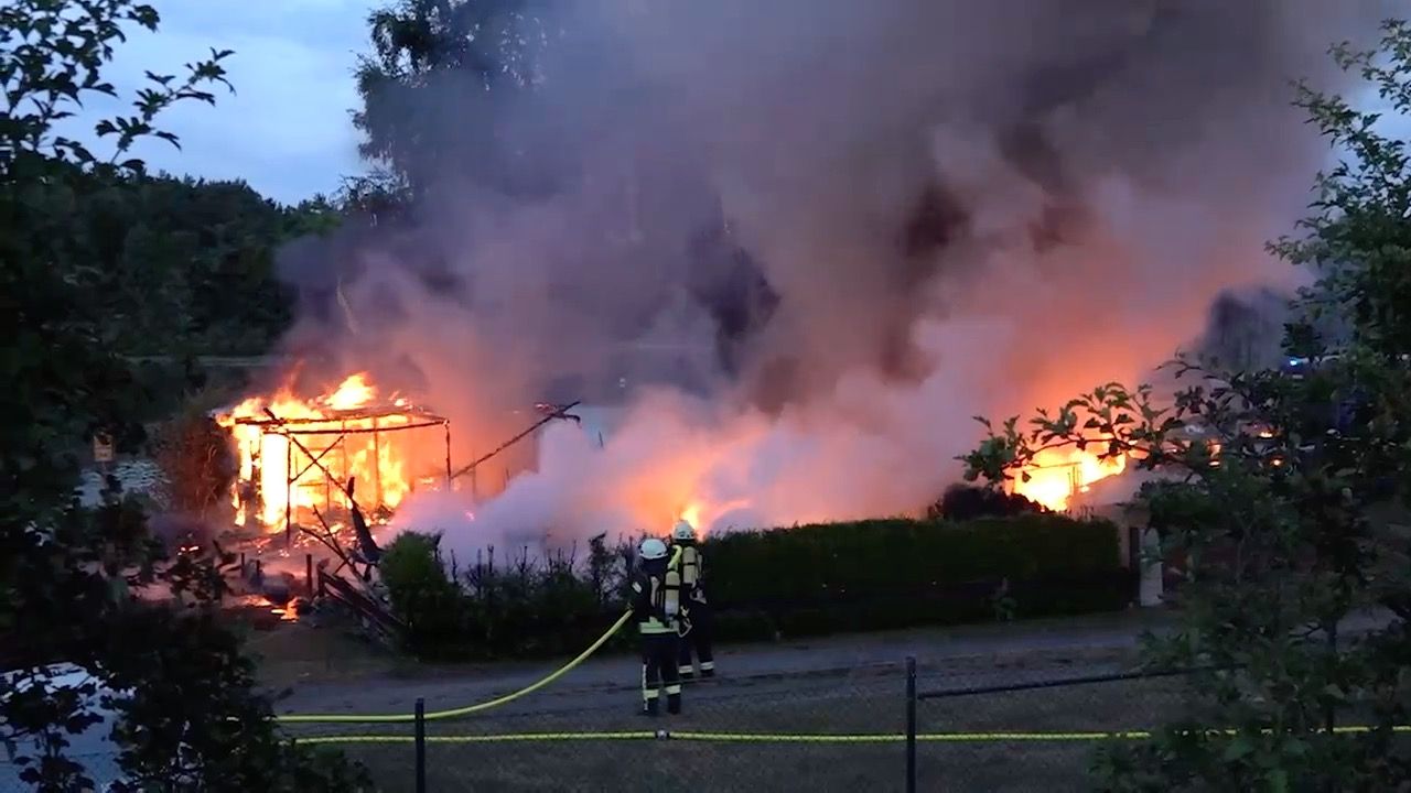Brand auf Campingplatz in Eschenbach: Toter in Wohnwagen gefunden