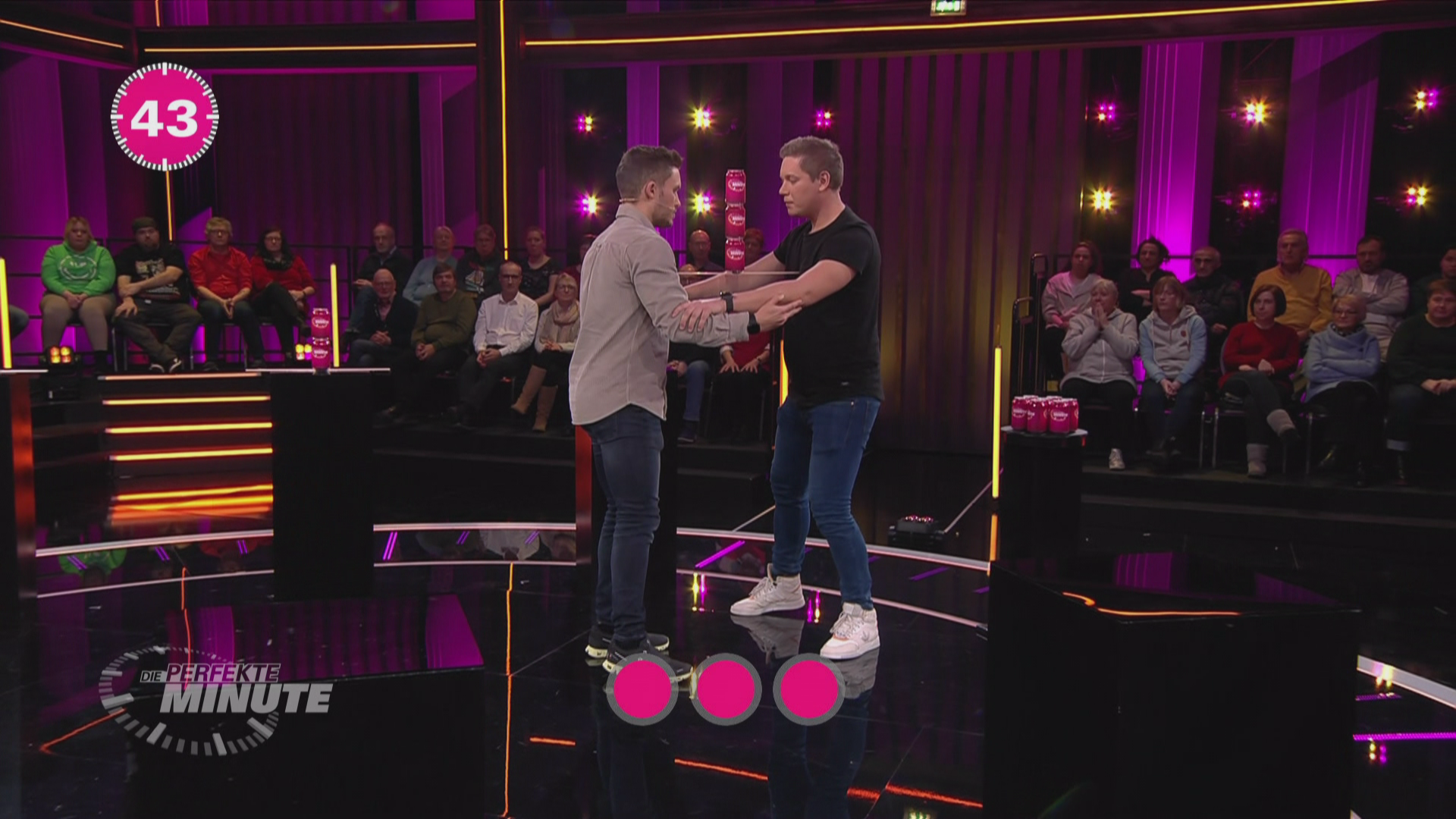 Die perfekte Minute - MAXIM UND JULIAN