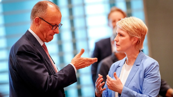 Eklat im Kanzleramt: Schwesig lässt Merz stehen