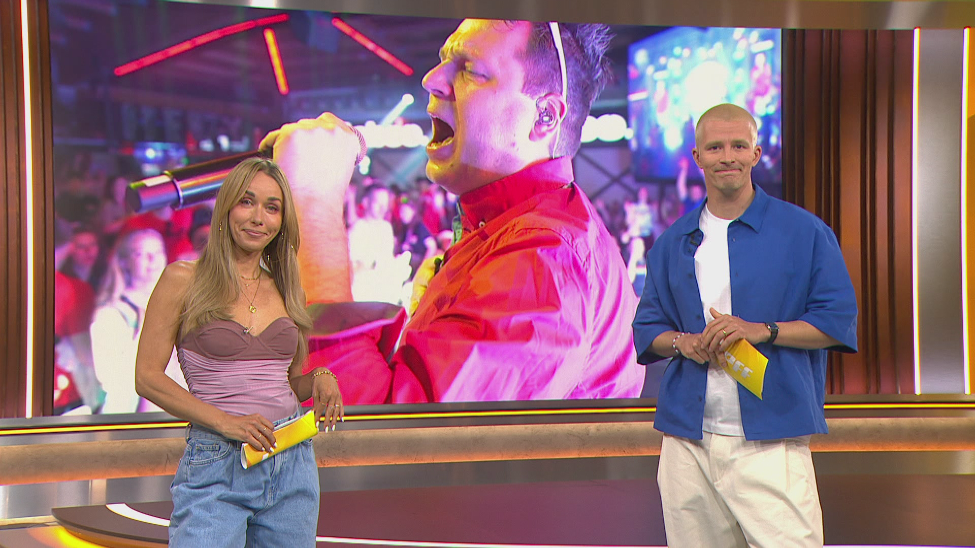 Ein Mann in zwei Welten: Zahnarzt und Ballermann-Star
