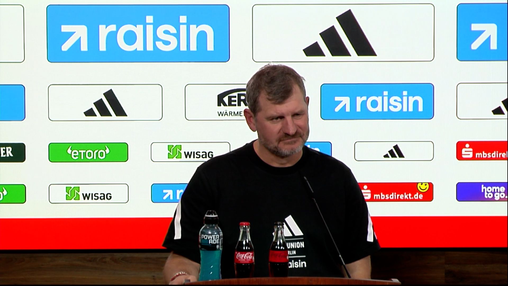 FC Bayern: Wutausbruch nach Knaller-Los? Baumgart verweigert Antwort