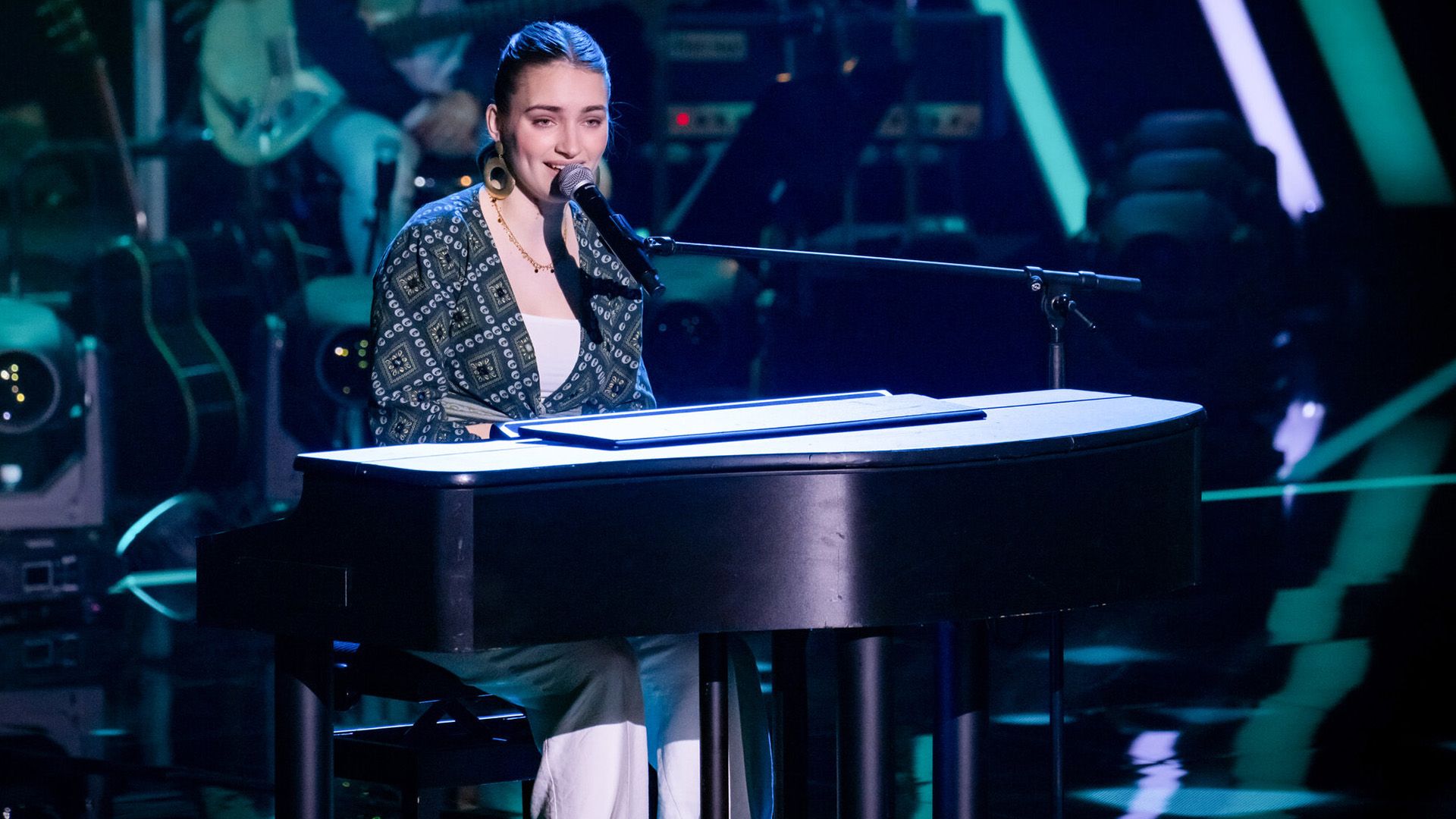 Allstar Anne Mosters am Klavier mit "Because Of You" von Kelly Clarkson