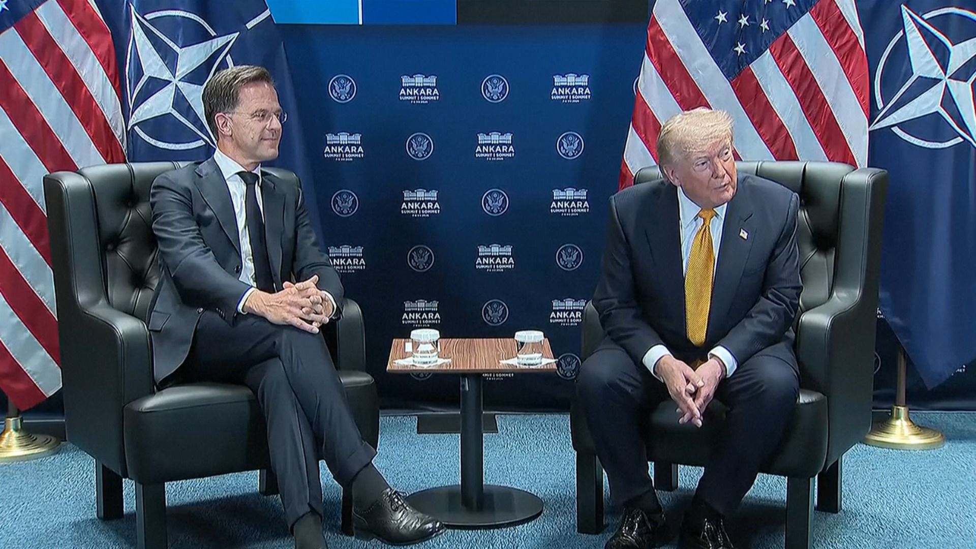 Donald Trump ordnet Handelsstopp mit Spanien an
