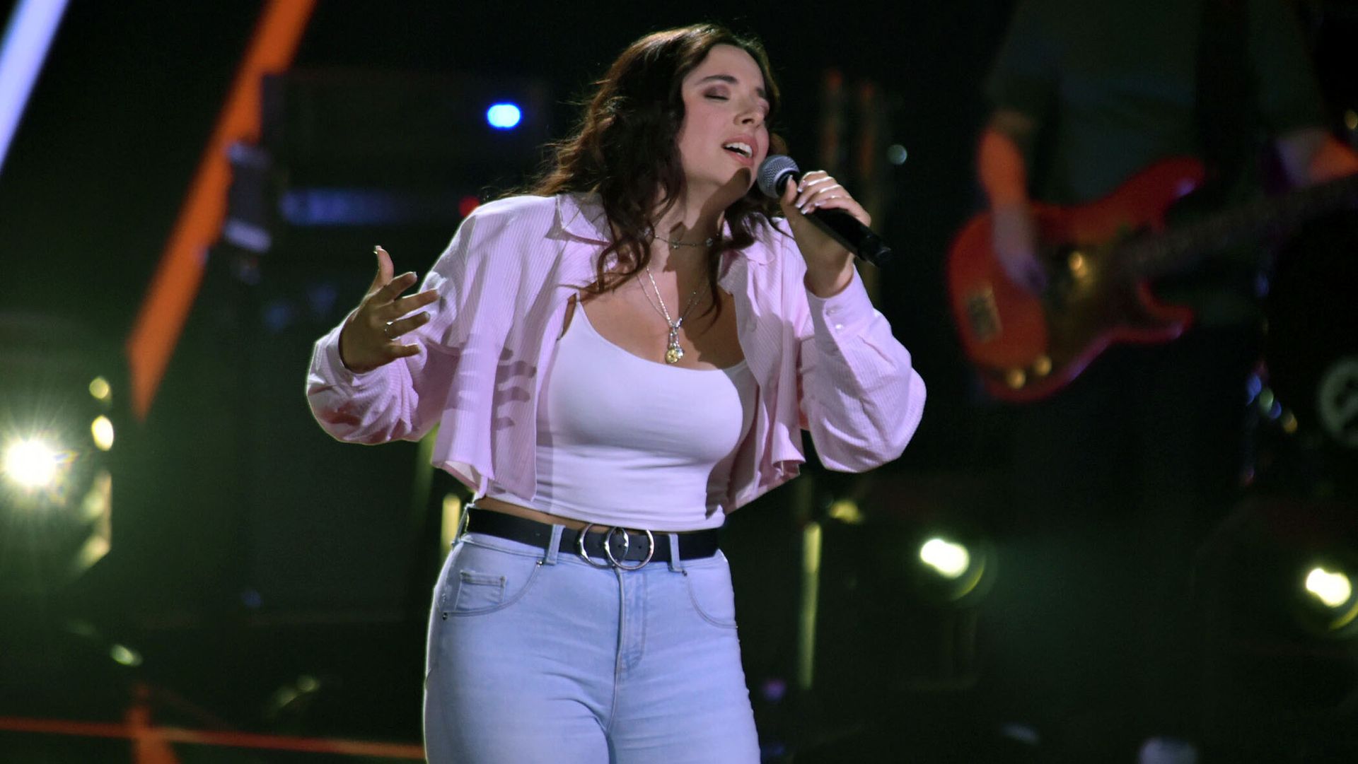 Rachel Leggio verzaubert mit der Pop-Ballade "A Chi Mi Dice" von Blue