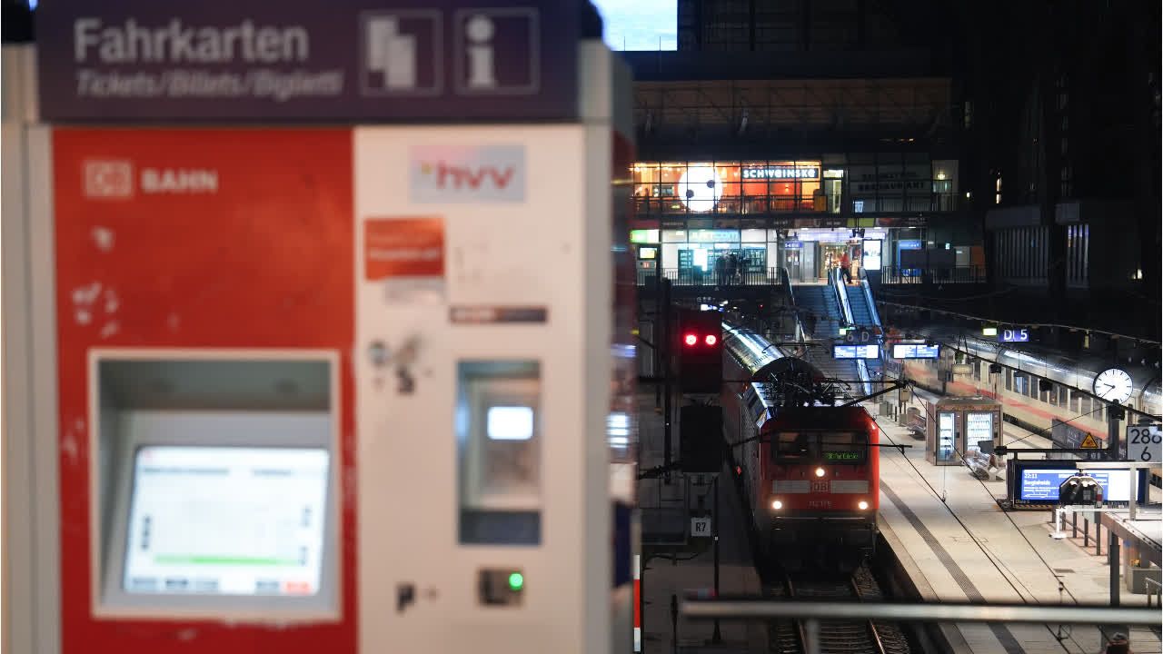 Verbraucherschützer: Günstige Bahntickets oft nicht verfügbar