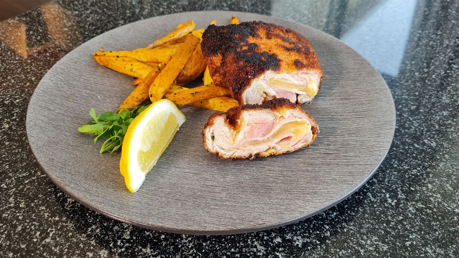 Henze unaufhaltsam: Cordon Bleu mit Pommes