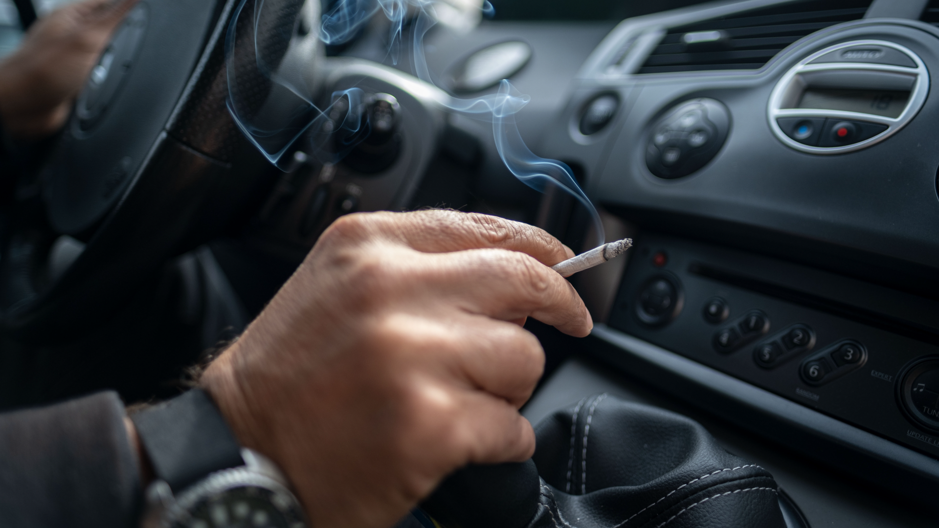 Rauchverbot im Auto mit Kindern
