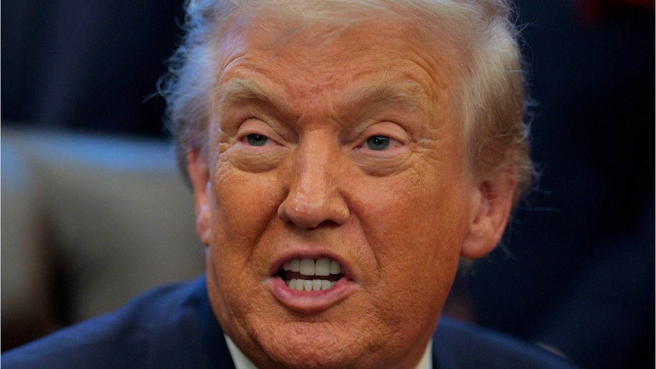 Trump verspottet Biden am Weißen Haus