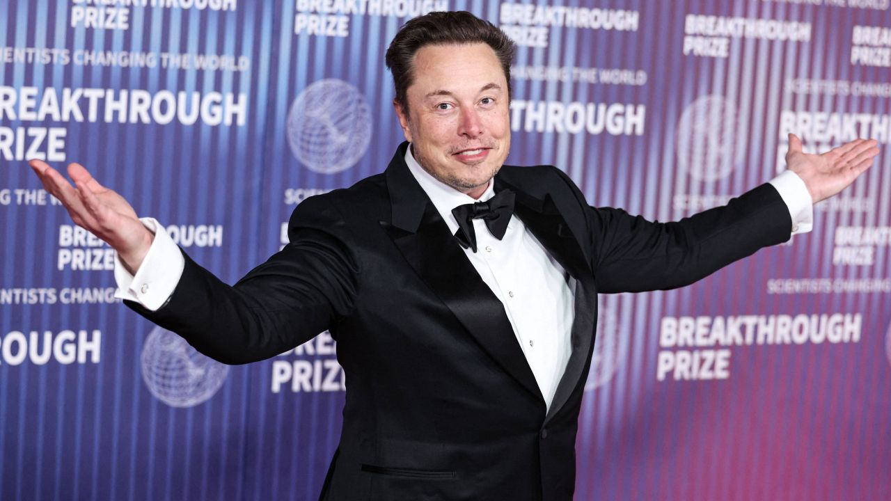 Fußball: Kurioser Grund! Elon Musk soll Premier-League-Klub kaufen
