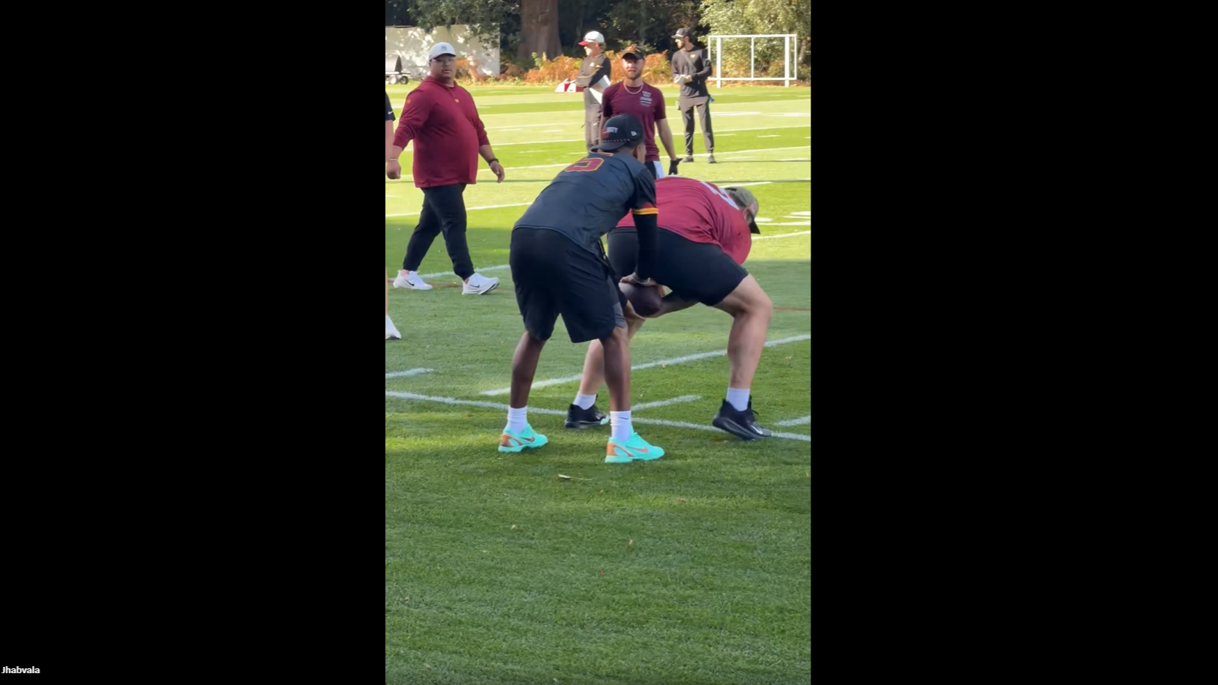NFL: Jayden Daniels vor Comeback? Training macht Hoffnung